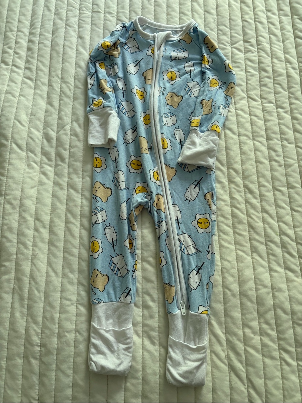 Little Sleepies | Blue Breakfast
Buddies Bamboo Zippy 3-6
months